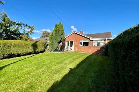 2 bedroom bungalow for sale, Poole Lane, Thornton-Le-Moors, Chester