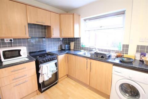 2 bedroom end of terrace house to rent, *£135pppw Excluding Bills* Abbey Bridge, Lenton,  NG7 2NH