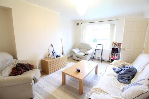 2 bedroom end of terrace house to rent, *£135pppw Excluding Bills* Abbey Bridge, Lenton,  NG7 2NH