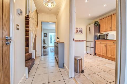 3 bedroom semi-detached house for sale, Victory Lane, Rochford SS4