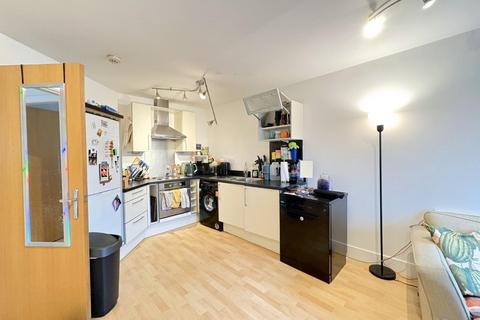 2 bedroom flat for sale, Apartment 61, Ellis Court, Dewsbury, West Yorkshire