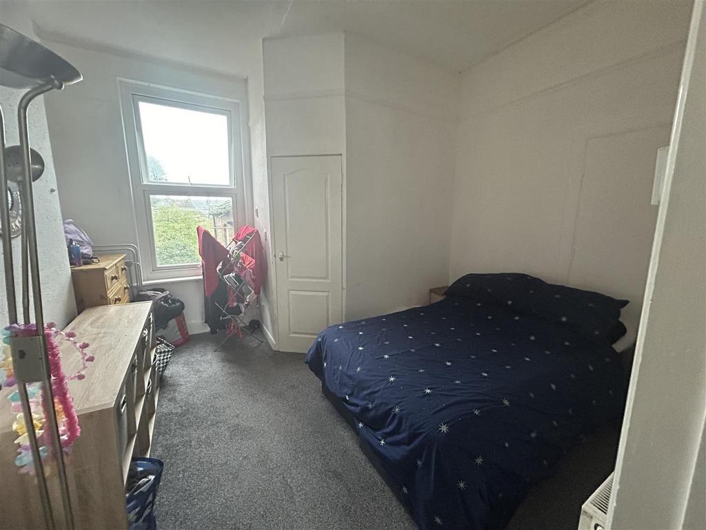 Victoria Park, Herne Bay 1 bed flat to rent £800 pcm (£185 pw)