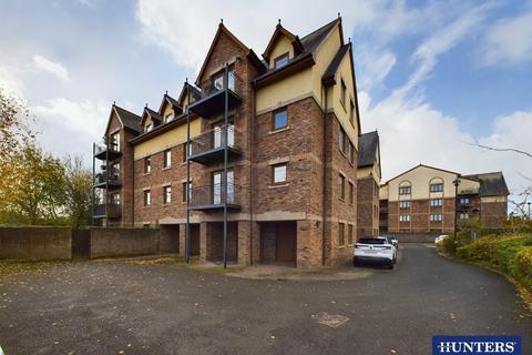 3 bedroom flat for sale, Reiver Place, Carlisle, CA3