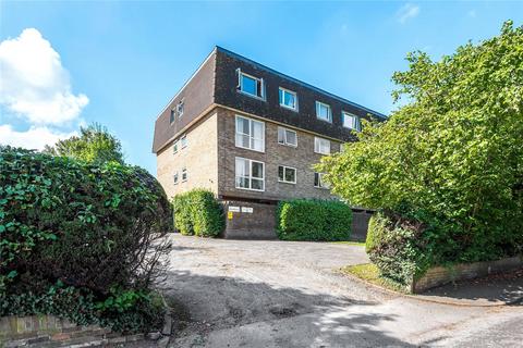 1 bedroom flat for sale, Fairlawns, Addlestone KT15