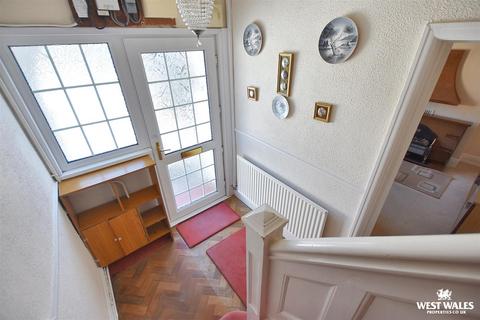 3 bedroom terraced house for sale, Richmond Crescent, Haverfordwest