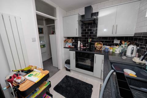 1 bedroom flat for sale, Victoria Court, Southport PR8