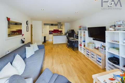 2 bedroom apartment for sale, Monument Court, Woolners Way, Stevenage, Hertfordshire, SG1 3BT