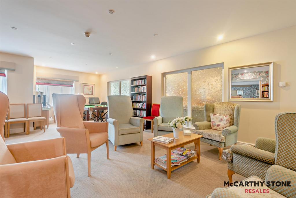 8582460-interior02-800.jpg