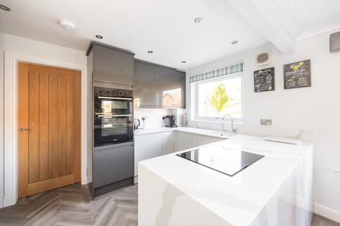 32 Burnbank, Straiton, Loanhead, EH20 9NE