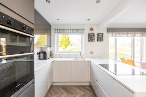 32 Burnbank, Straiton, Loanhead, EH20 9NE