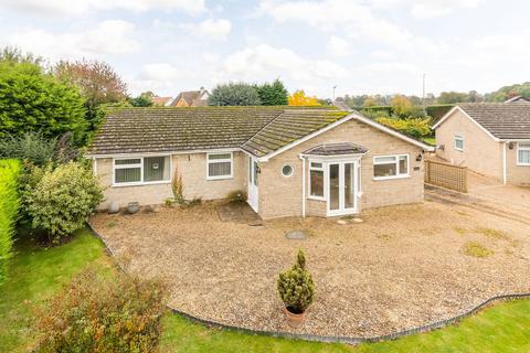 4 bedroom detached bungalow for sale, Plough Close, Shillingford OX10