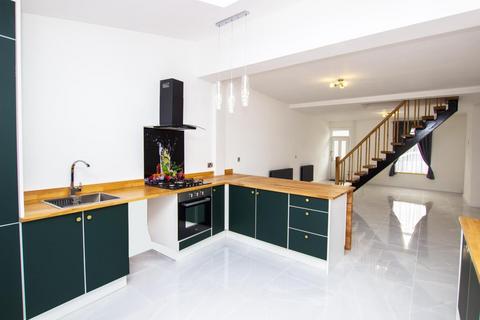 3 Moss Fold Road, Darwen, BB3 0AQ