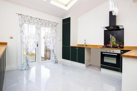 3 Moss Fold Road, Darwen, BB3 0AQ