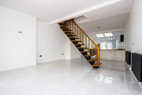 3 Moss Fold Road, Darwen, BB3 0AQ