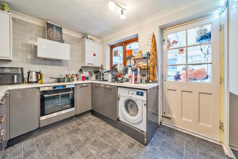 2 bedroom semi-detached house for sale, Slough,  Berkshire,  SL1