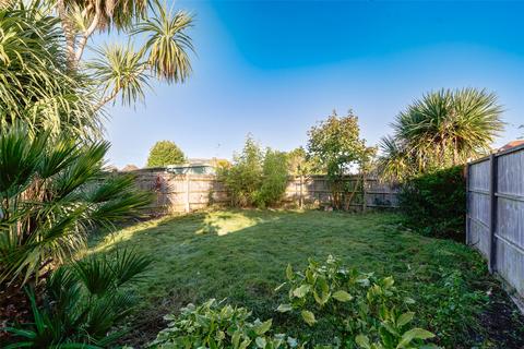 6 The Strand, Goring By Sea, Worthing, BN12 6DN