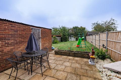 3 bedroom semi-detached house for sale, Valley Hill, Loughton