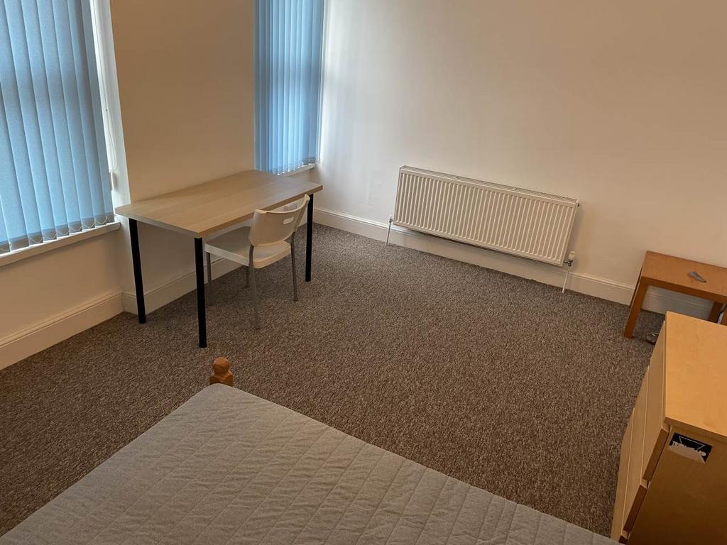 Bedroom 4, 2