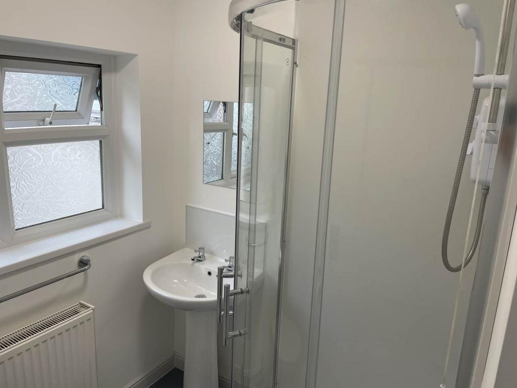 Bathroom 2, 2