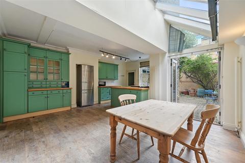 4 bedroom house for sale, Lime Grove, London W12