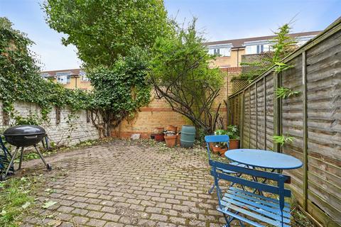 4 bedroom house for sale, Lime Grove, London W12