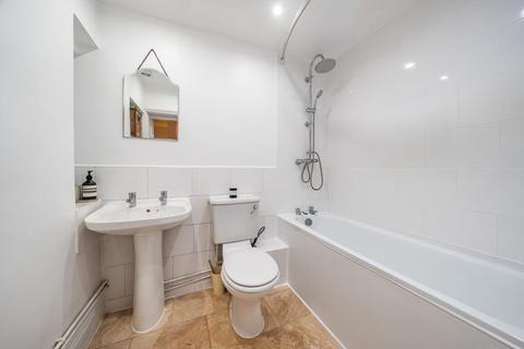 1 bedroom flat for sale, Ashley Road, Crouch Hill