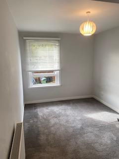 3 bedroom flat to rent, Colinslie Road, Pollok, Glasgow, G53