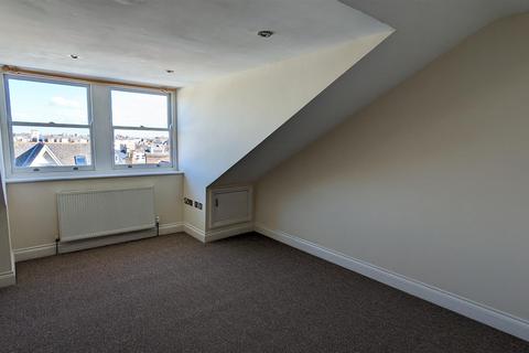 2 bedroom flat to rent, Clarendon Road, Southsea