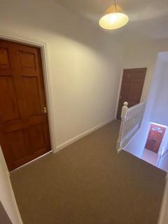 2 bedroom house to rent, South Knighton Road, Leicester