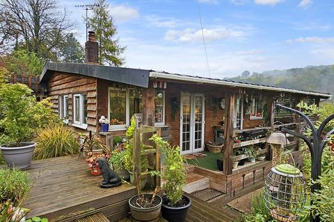 2 bedroom chalet for sale, Hawkbatch, Bewdley