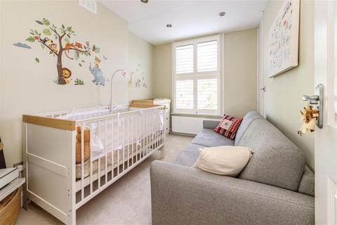 10c Savernake Road, London, NW3 2JP