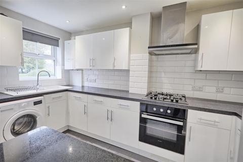 2 bedroom end of terrace house for sale, Lee Close, Stanstead Abbotts SG12