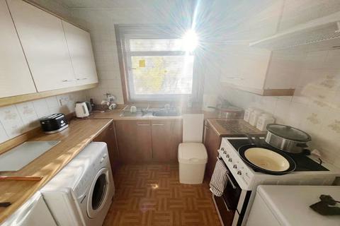 1 bedroom flat for sale, Orkney Place, Kirkcaldy, Fife KY1