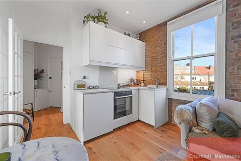 1 bedroom flat for sale, Grafton Road, London