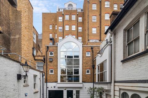 undefined, Berkeley Mews, London, W1H