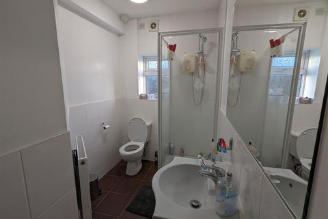 5 bedroom terraced house to rent, *£115pppw Excluding* Cycle Road, Nottingham