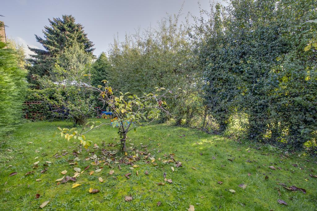 18 Pondwicks, Amersham Old Town, HP7 0 EP-12