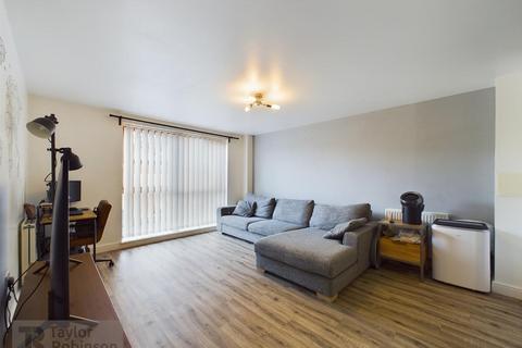 2 bedroom apartment for sale, Three Bridges, Crawley