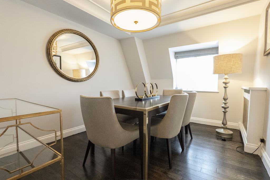 Prince of Wales Terrace, Kensington... 3 bed flat to rent £13,390 pcm