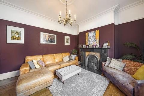 36 Albert Place, Cheltenham, GL52 2JX
