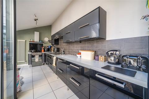 36 Albert Place, Cheltenham, GL52 2JX