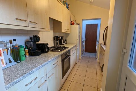 4 bedroom terraced house to rent, *£135pppw Excluding* Cycle Road, Nottingham