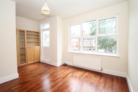 1 bedroom flat to rent, Lascotts Road, Wood Green, London N22