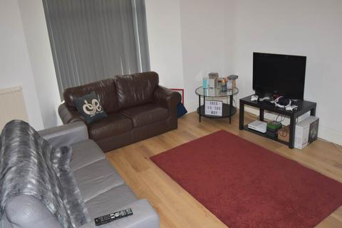 2 bedroom flat to rent, Gwydr Crescent, Uplands, , Swansea