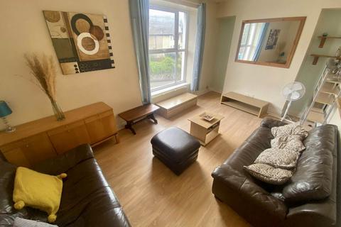 3 bedroom flat to rent, Glanmor Road, Uplands, , Swansea