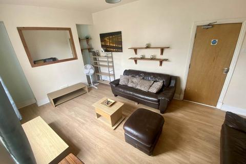 3 bedroom flat to rent, Glanmor Road, Uplands, , Swansea