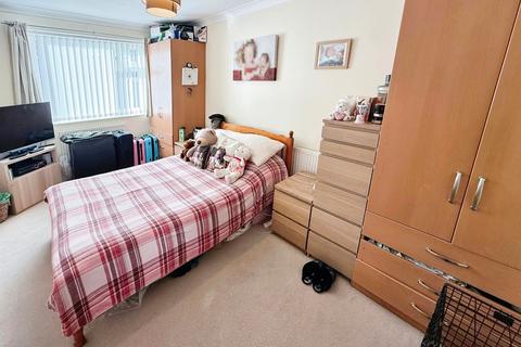 351 Ashley Close, Corringham, Stanford-le-hope, SS17 7JP