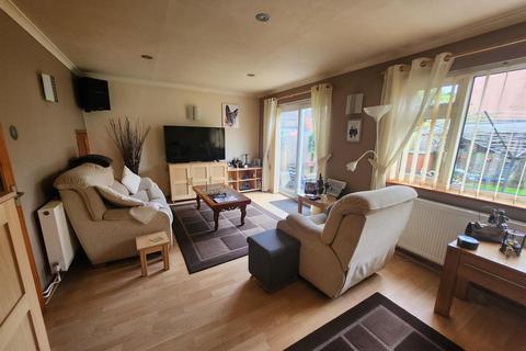 3 bedroom house for sale, Marle Gardens, Waltham Abbey