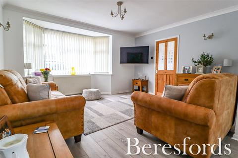 7 Swift Close, Upminster, RM14 1EH