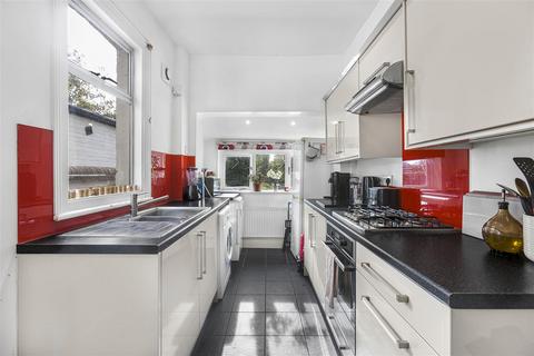 61 Milman Road, Reading, RG2 0AZ